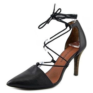 NIB: stunning Lucky Brand Sabreena black heels